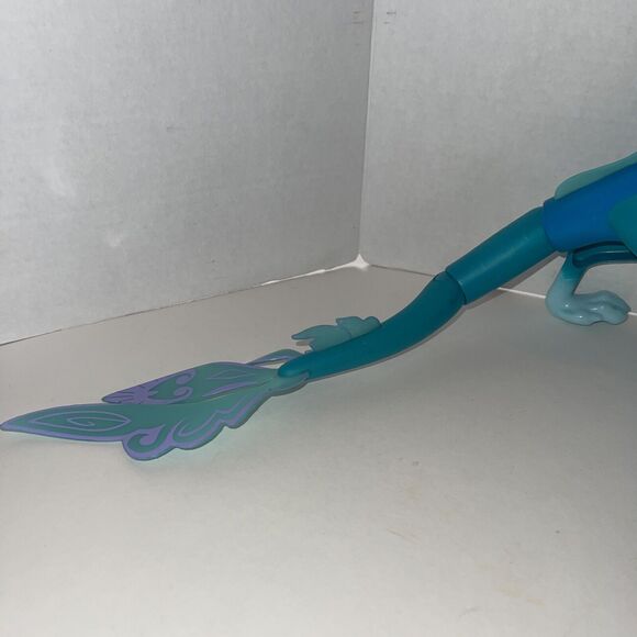 Disney's Raya and The Last Dragon Color Splash Sisu Dragon Water Toy Figure - Picture 6 of 11